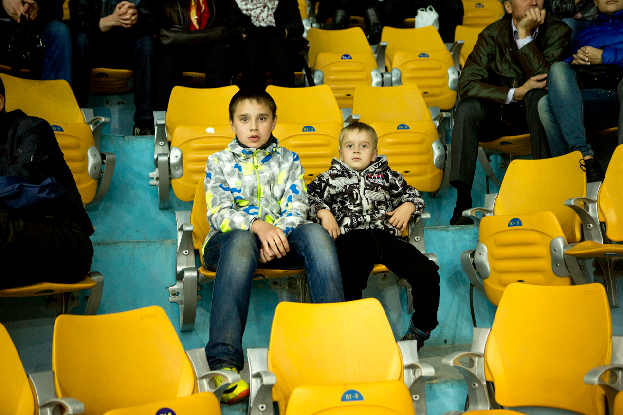 Ученики ДЮСШ "Автомобилист" вместе в родителями посетили матч "Автомобилист" - "Ак Барс"